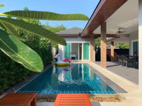 Phumiphat private new pool villa bang tao